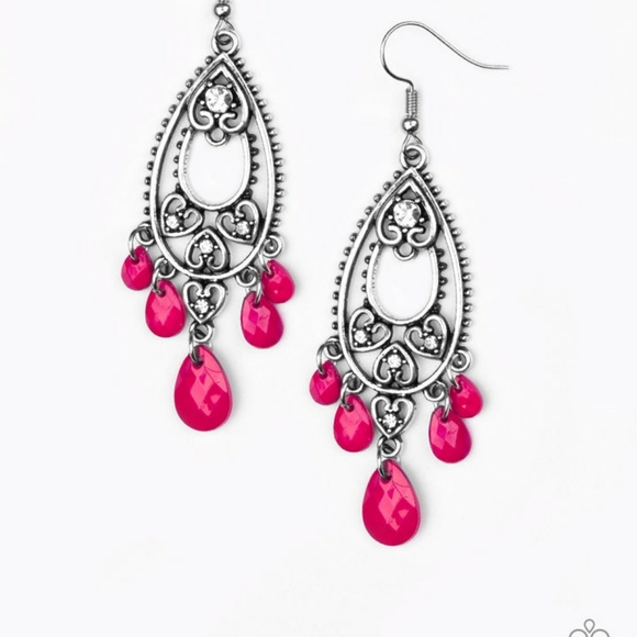 FASHION FLIRT" PINK EARRINGS - Picture 1 of 1